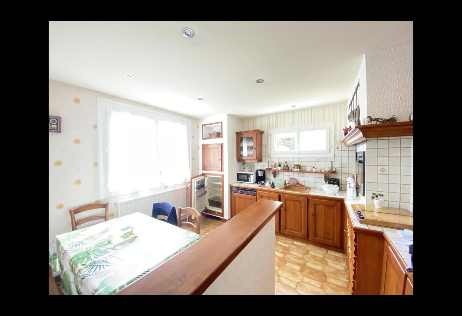 593caad8-748d-4bcc-b99a-7d35055501ae.jpg