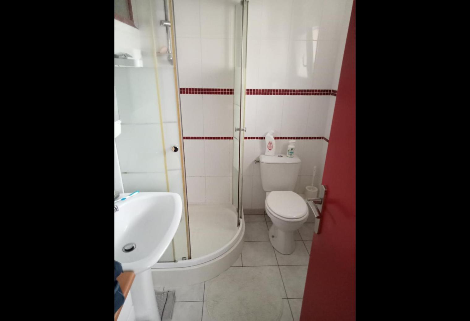3acba1c7-58eb-47f8-b855-21ae167cac1c.jpg