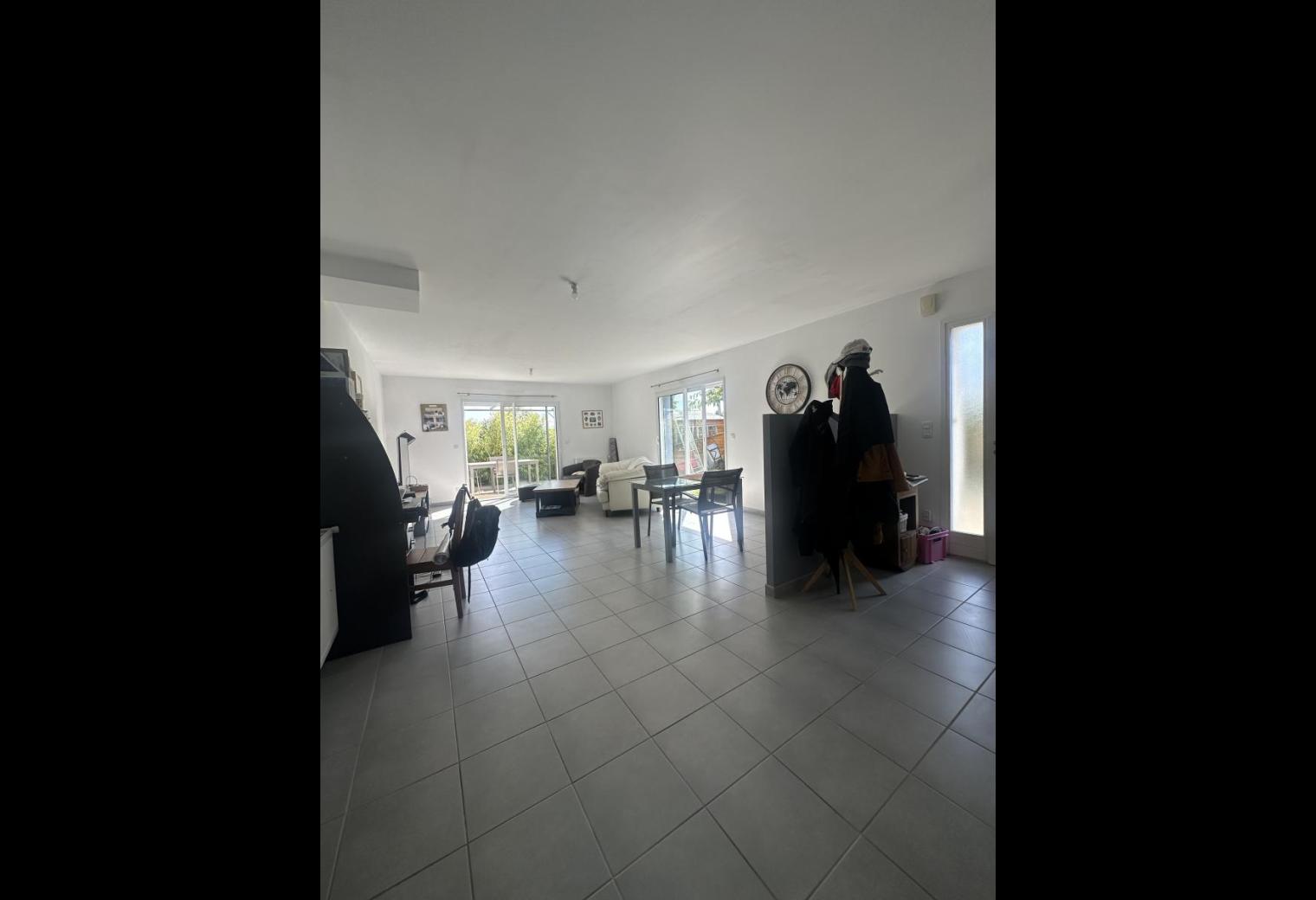 9ba53d26-eb20-4ab2-be40-1ca13aa937b3.jpg