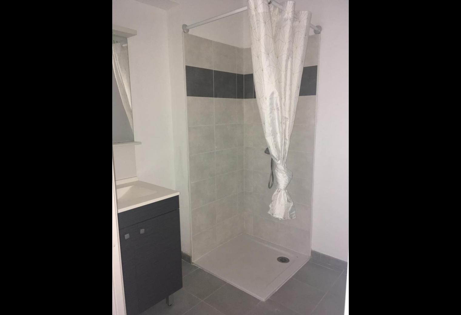 69e30c29-e4ef-4401-9c93-ab6cddc131da.jpg