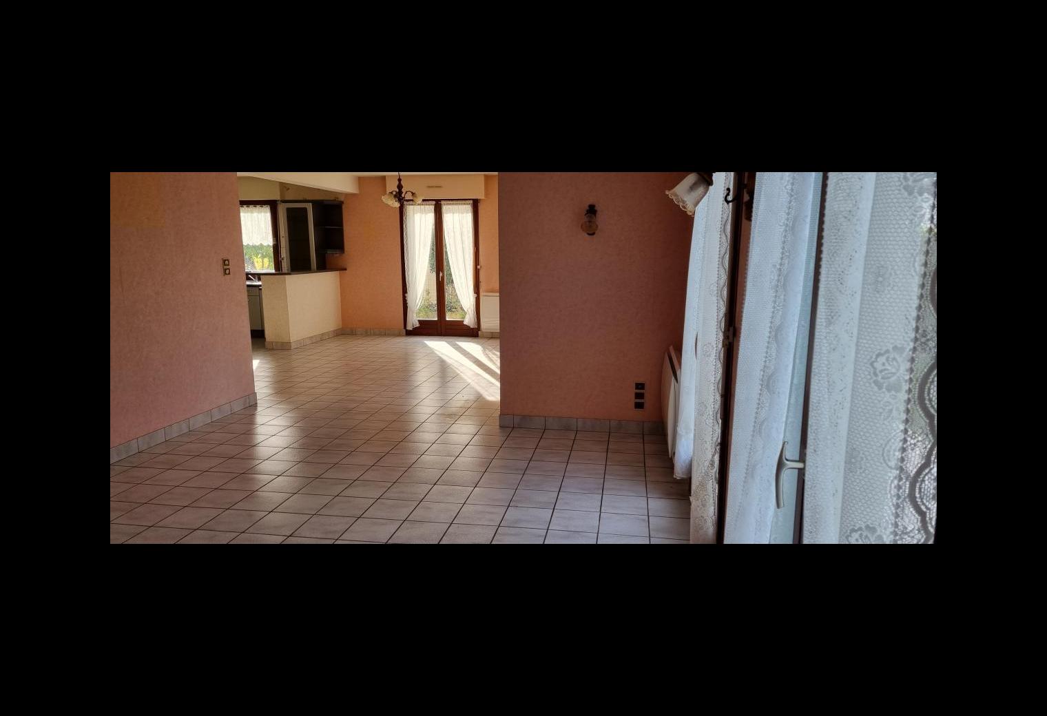 a41eac60-33e4-4bff-9854-f0b7760996ef.jpg