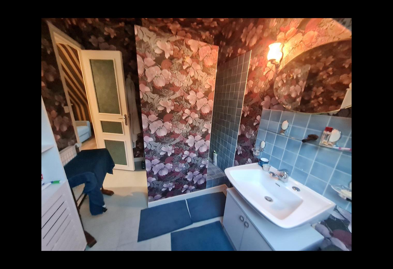 25ae3307-6773-4554-ab41-5f7c8f7ab494.jpg