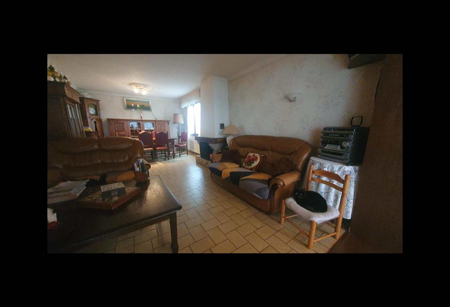 85200046-df7c-4bd9-b408-07c06c454c35.jpg