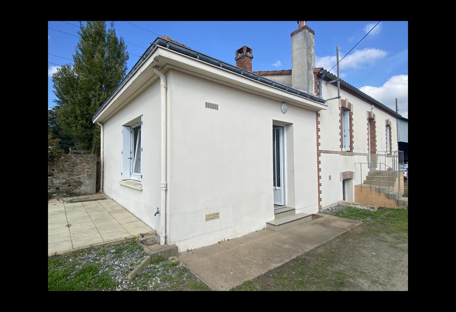 e4bd0294-9fea-4e82-9d93-bacc78b52d40.jpg