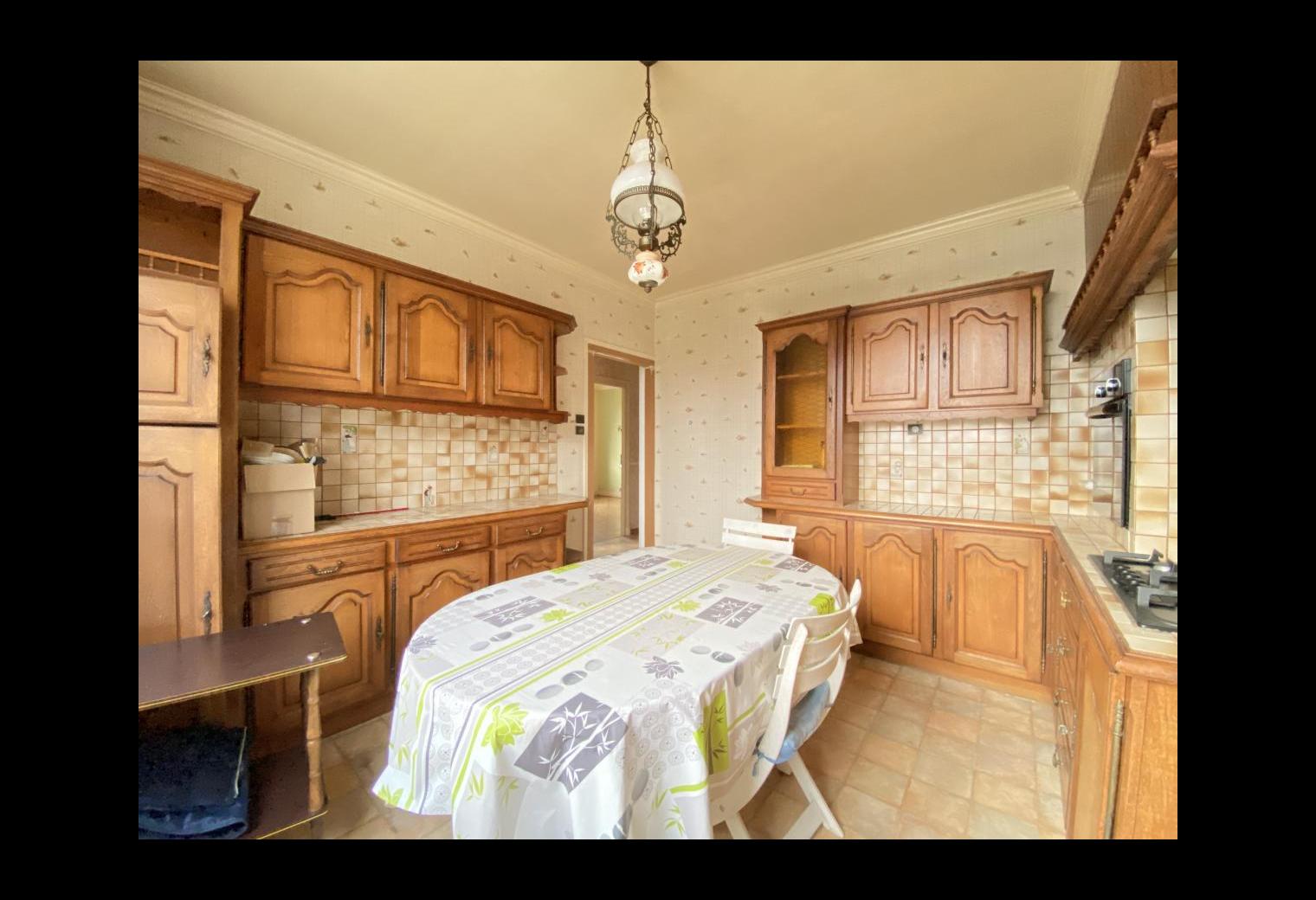 0db80a39-0ffe-4821-9e6b-30a7d0aba330.jpg