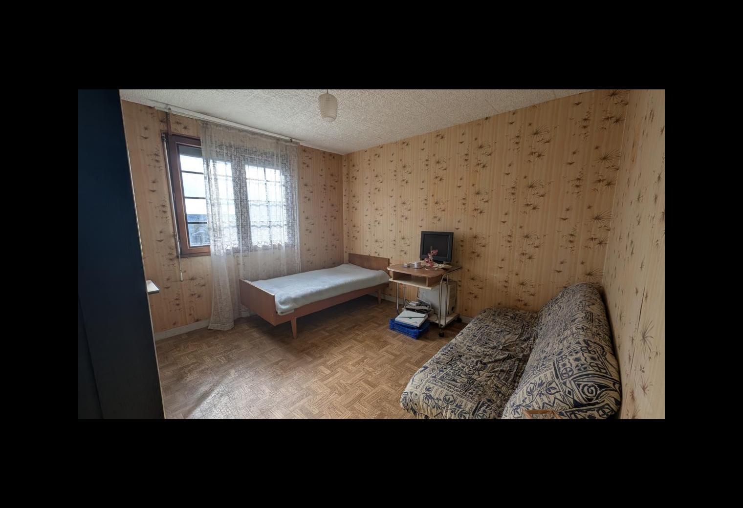 a7ca5ad4-b715-46a5-ada0-6648f8847b05.jpg