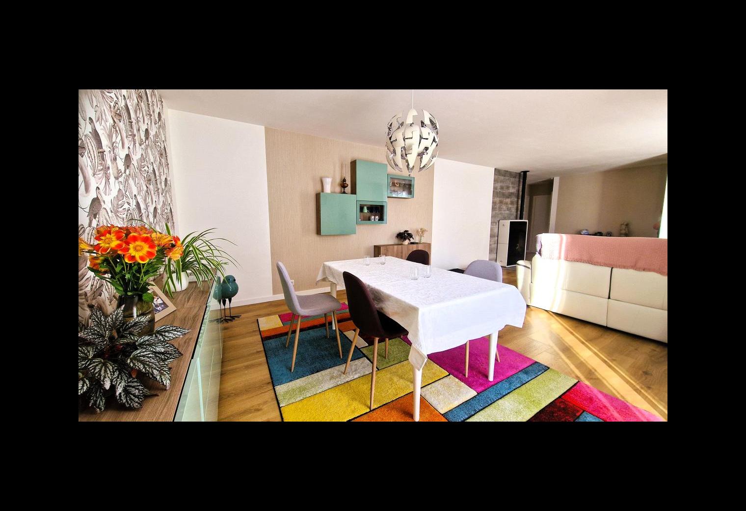24baafd8-cb28-497d-95aa-7a8b690ed37a.jpg