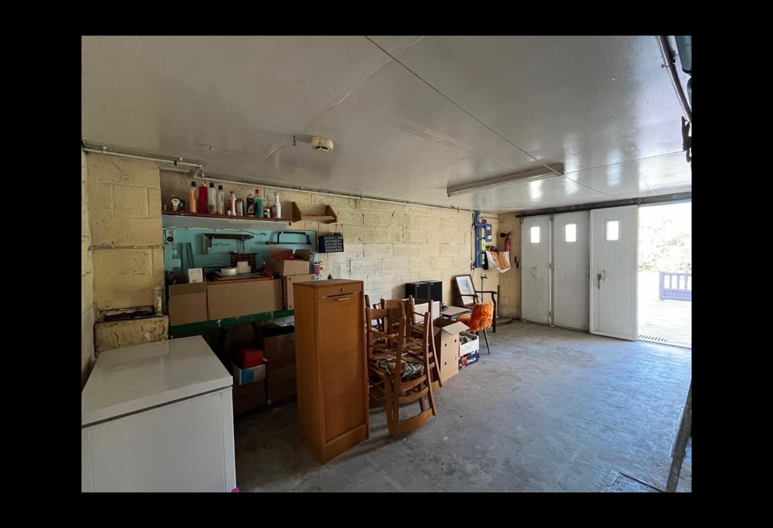 239b5da5-2896-4ae6-9a79-9631a943a760.jpg