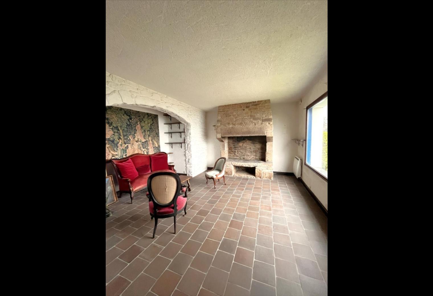 5bd4a8ba-ee30-4589-8779-22fd94c53067.jpg