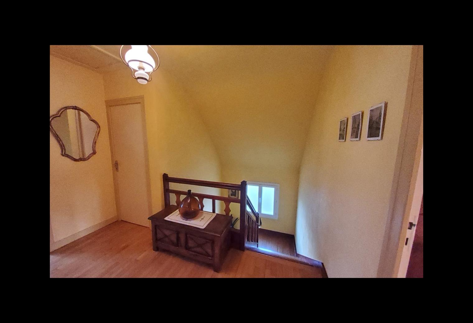 ef1356c2-edb1-4854-b46d-30269c4691e7.jpg