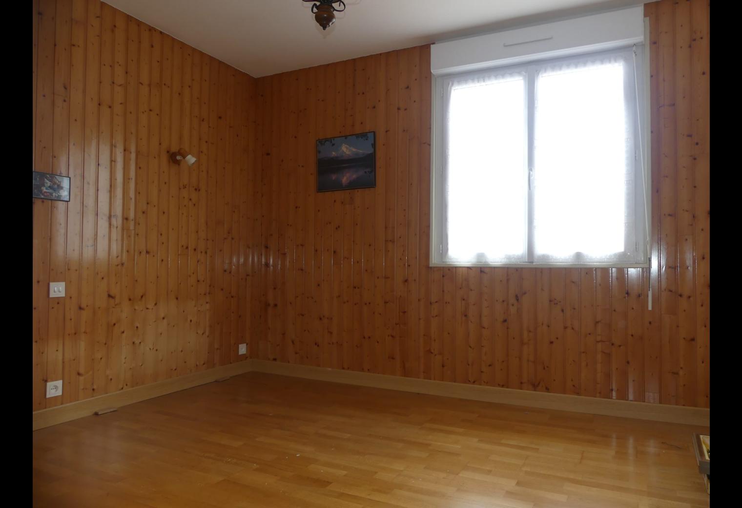 cfd5dfc3-8a85-4e1b-b5a9-49092b70999e.jpg