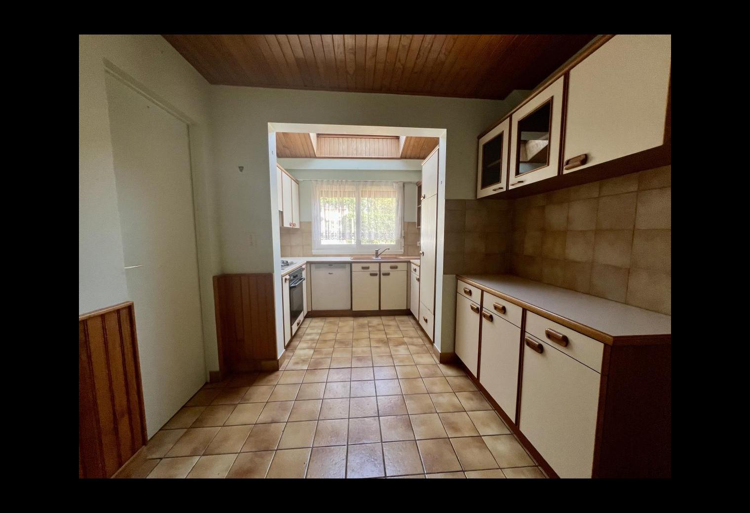 a4c5dd0d-c126-4cc6-b7ac-7fa2acb56584.jpg