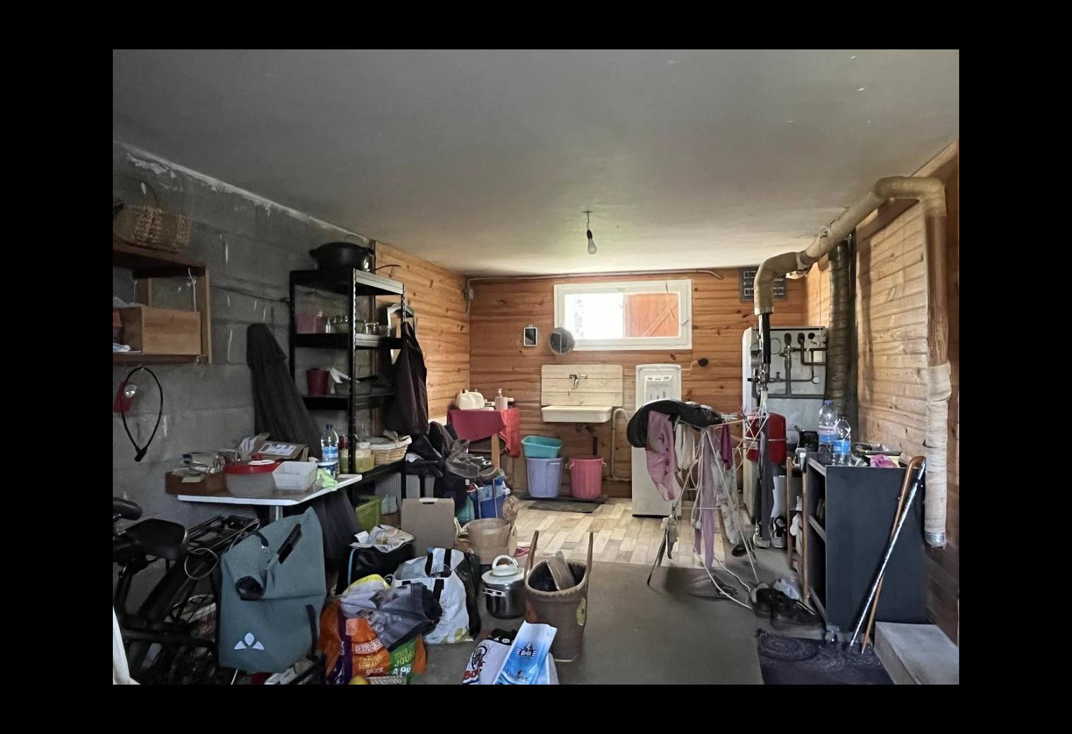 31aa2147-5e18-44fd-bbbb-0090184cbea8.jpg