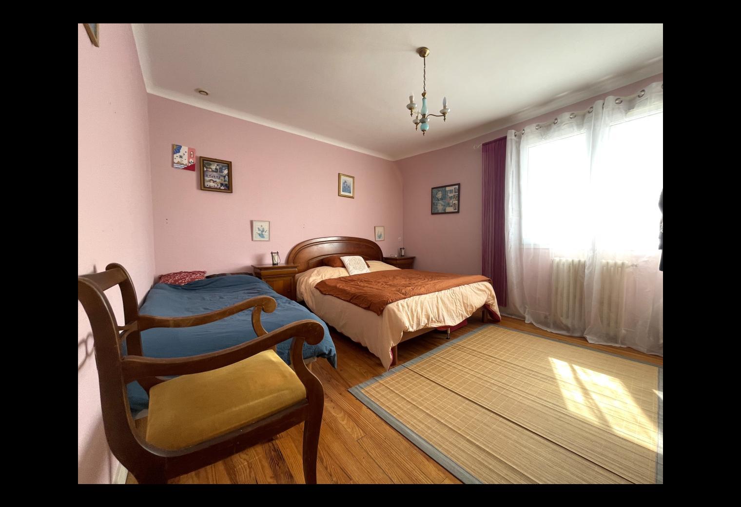 e82fe4fa-22f8-41db-8379-cb48bbed3d8d.jpg