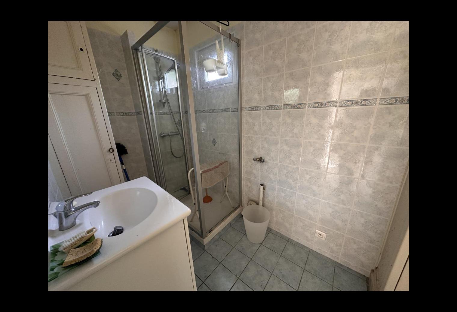 d6d0a593-915d-4877-bc7d-fa09bf9f4302.jpg