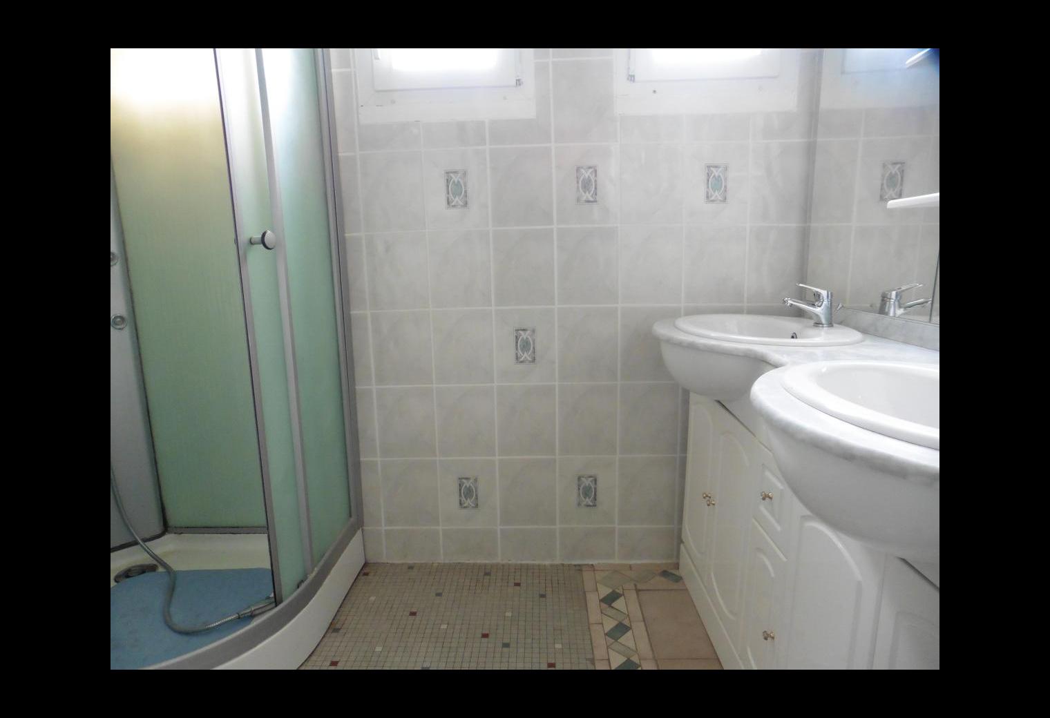 db6117f7-acb9-4a51-b7c0-5f952eedf2a8.jpg