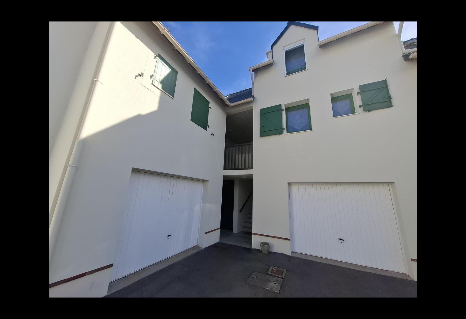 cd42e895-a9b9-4e26-93a1-f58f1c357994.jpg