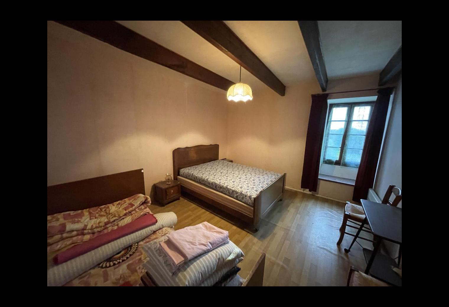 dc54e398-b9ef-4957-9670-9219d02b7774.jpg