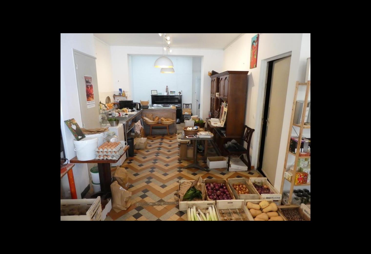 ce8d8977-315d-45bb-8fc7-91fc1d791943.jpg