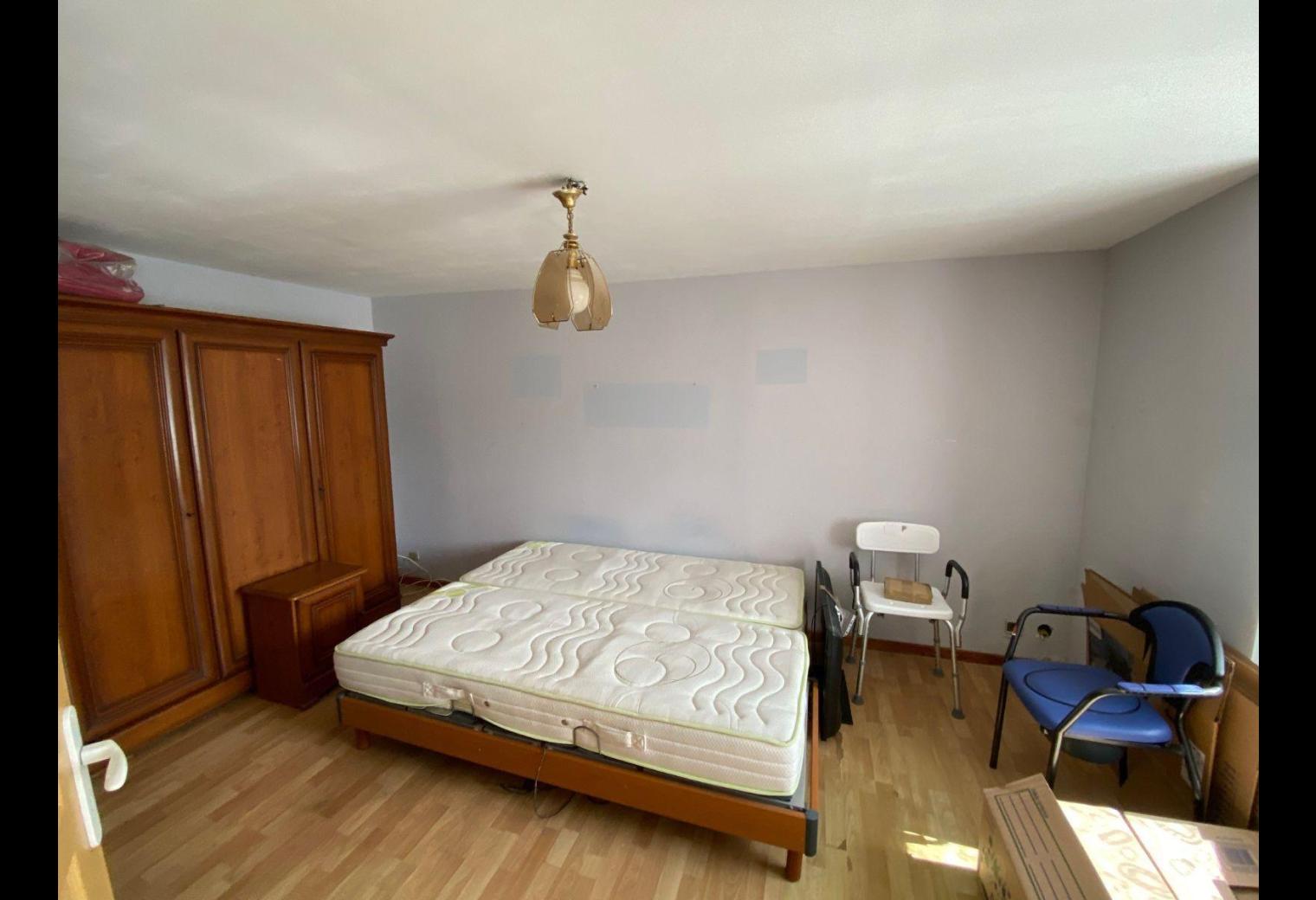 d80c1cdf-685f-4475-ae42-6577d4cacca5.jpg