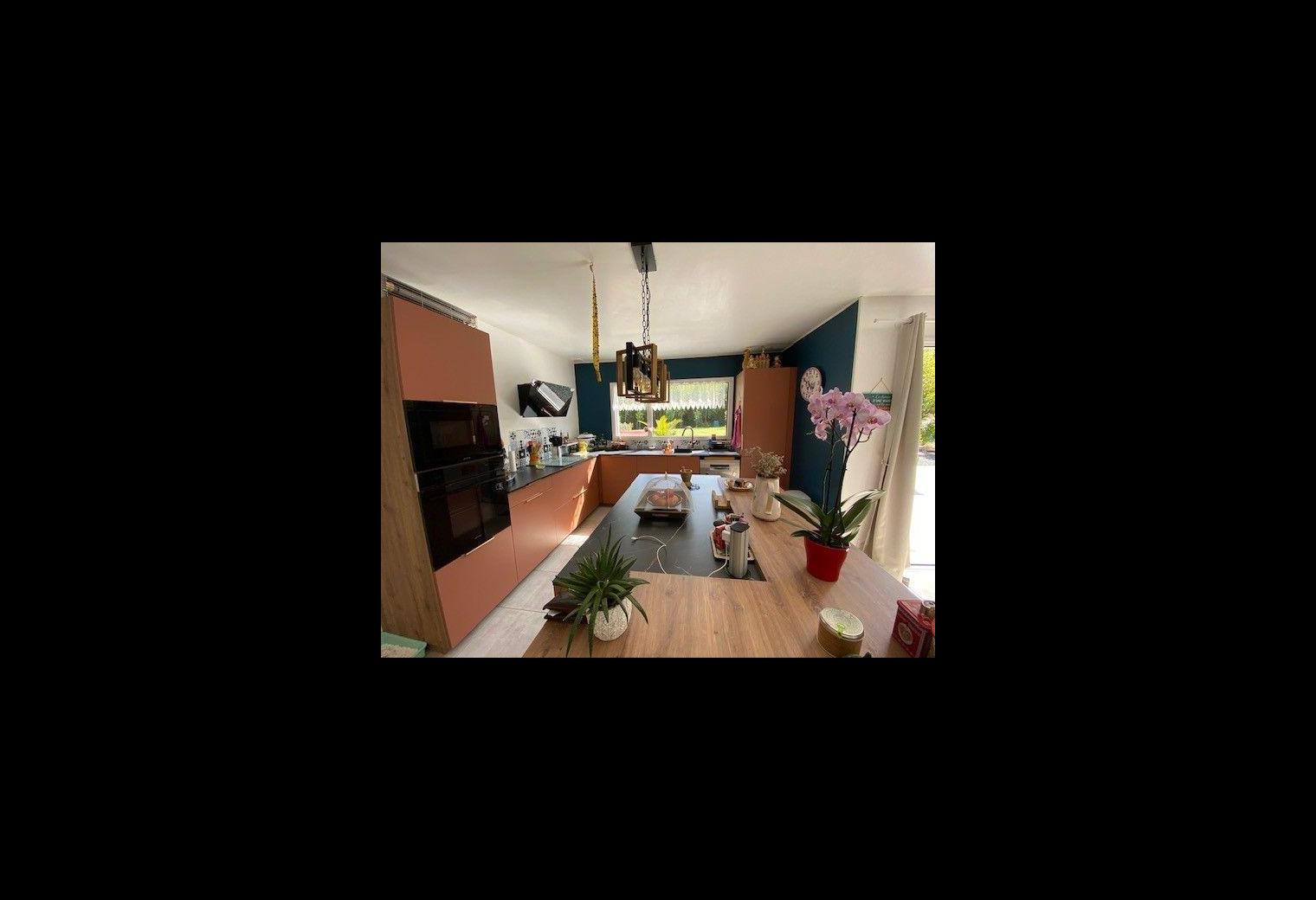 9c6f426c-5bdb-4b88-9566-61c3dba4cb30.jpg