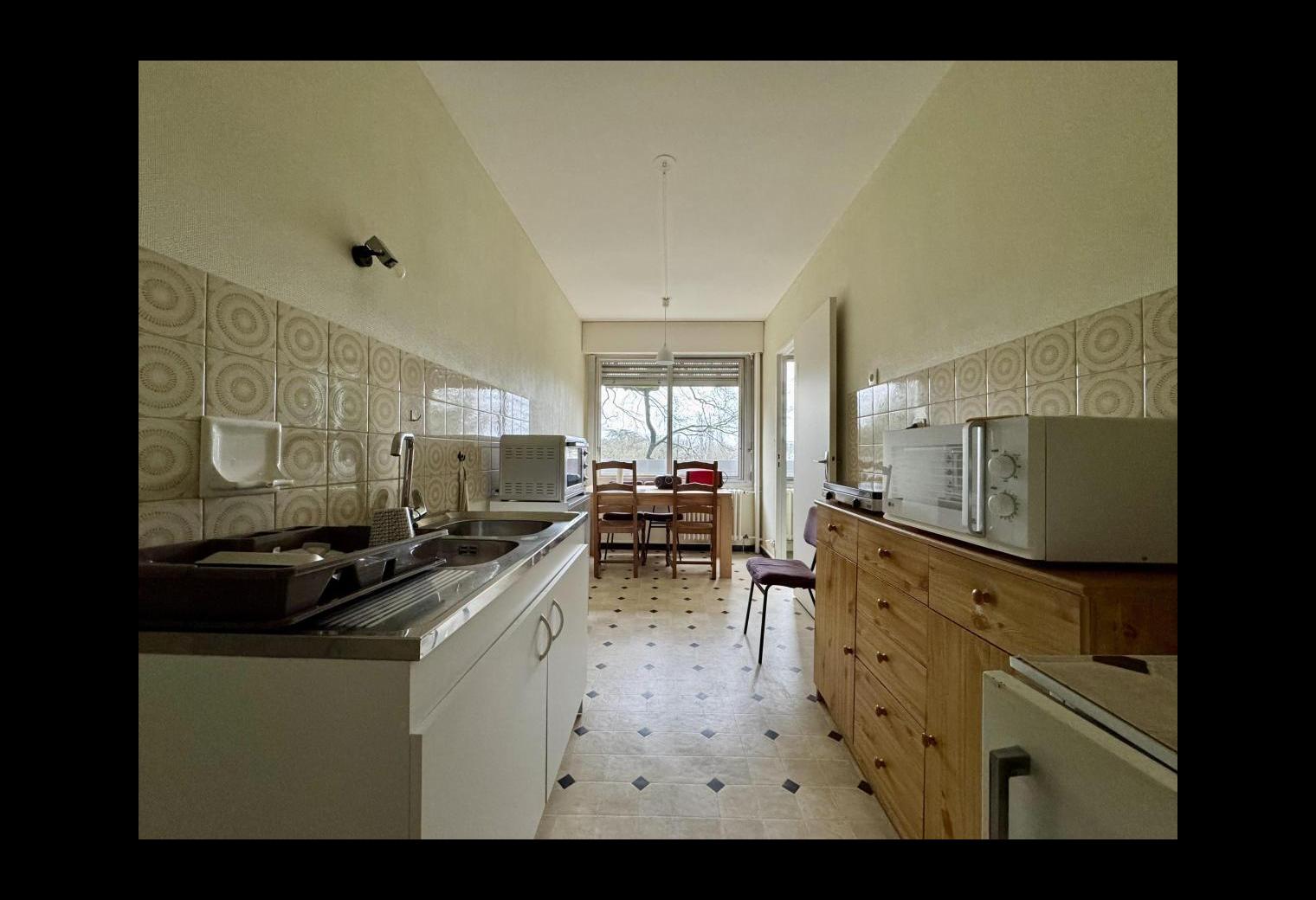 d42458fb-7254-48d3-922c-07d449cc0268.jpg