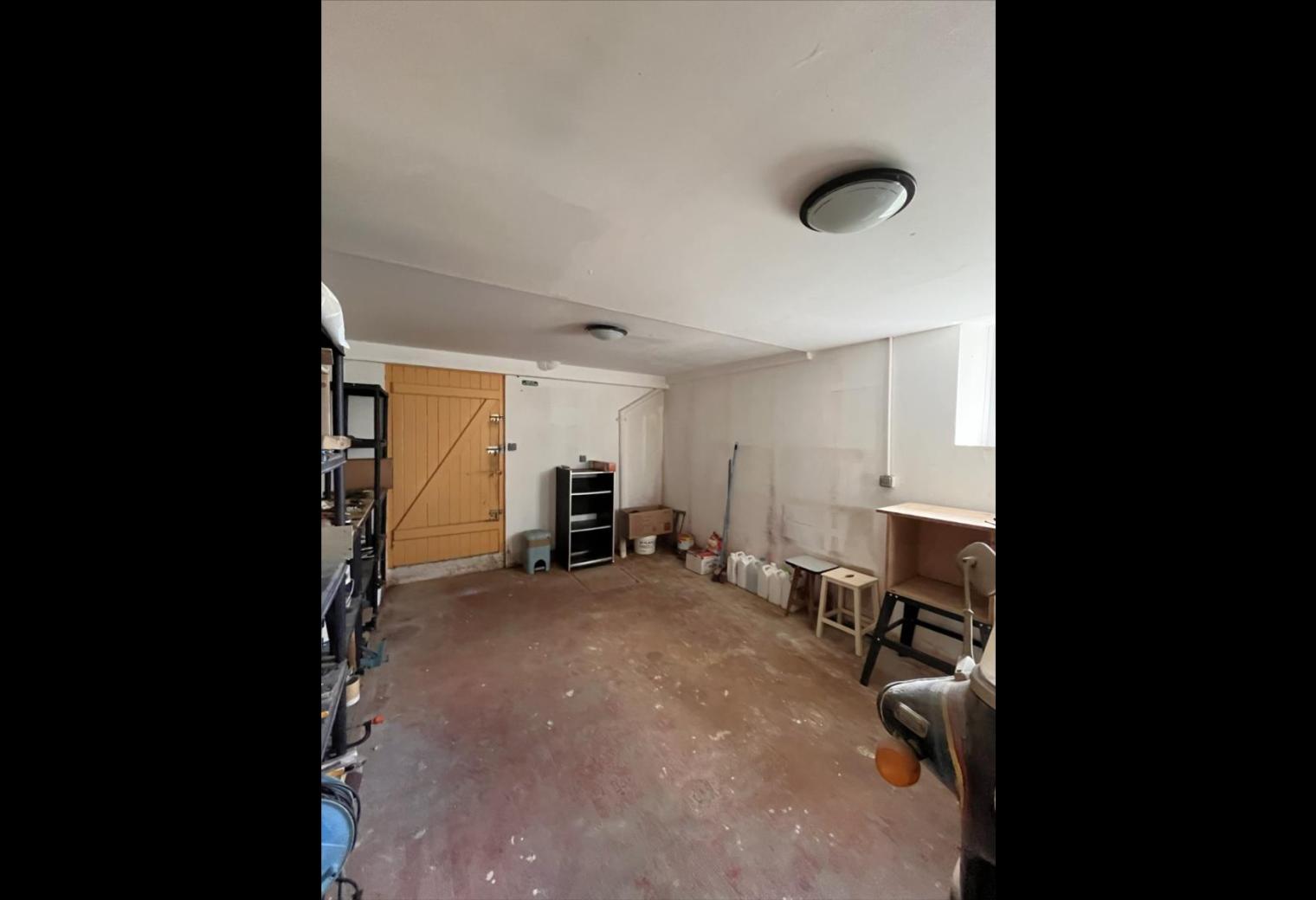 6bed6252-ee1d-4d2a-9942-651b73019a95.jpg