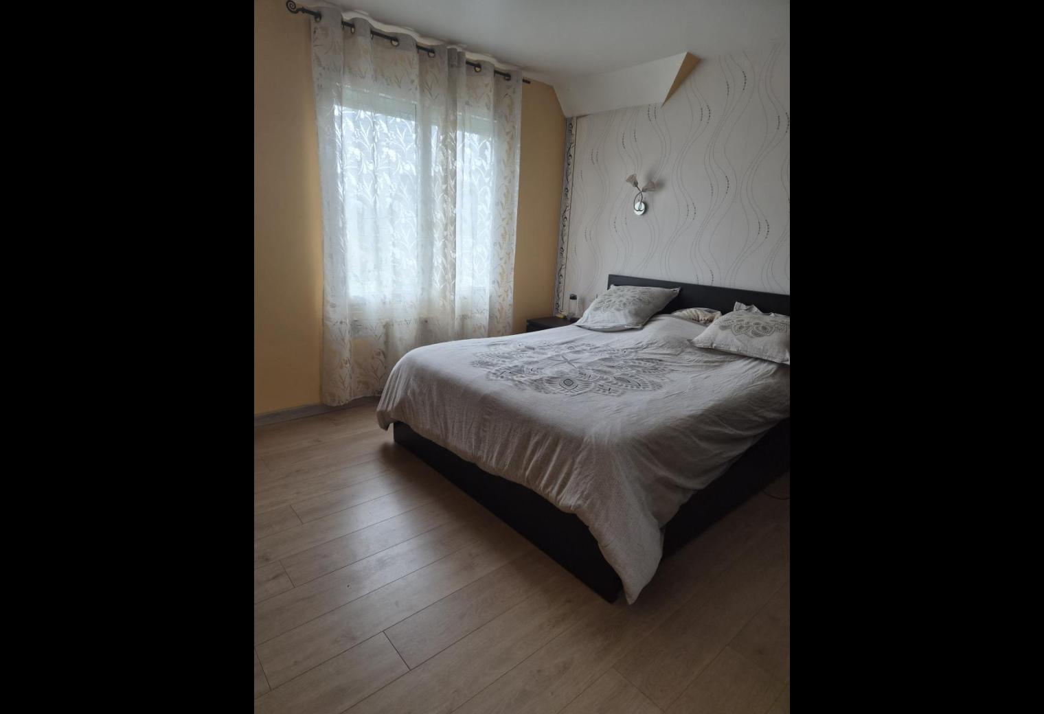 7a1bec3a-7d52-404d-bc60-3535a7b16ca2.jpg