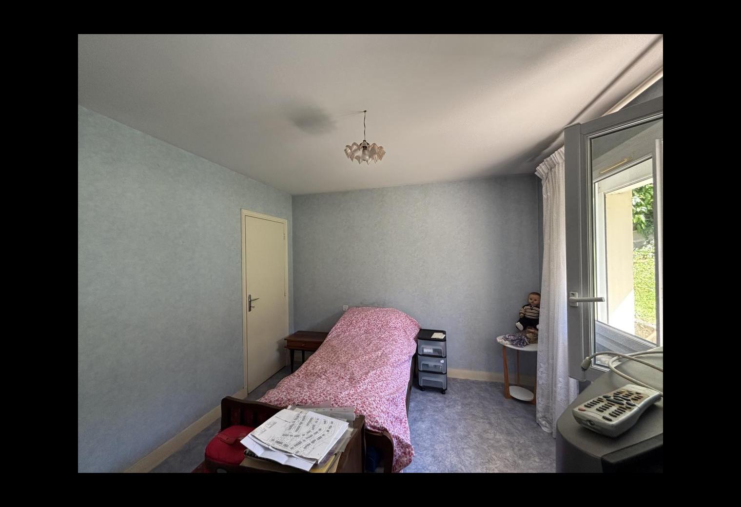 605a5cf5-f44c-4679-bb19-017670544e03.jpg