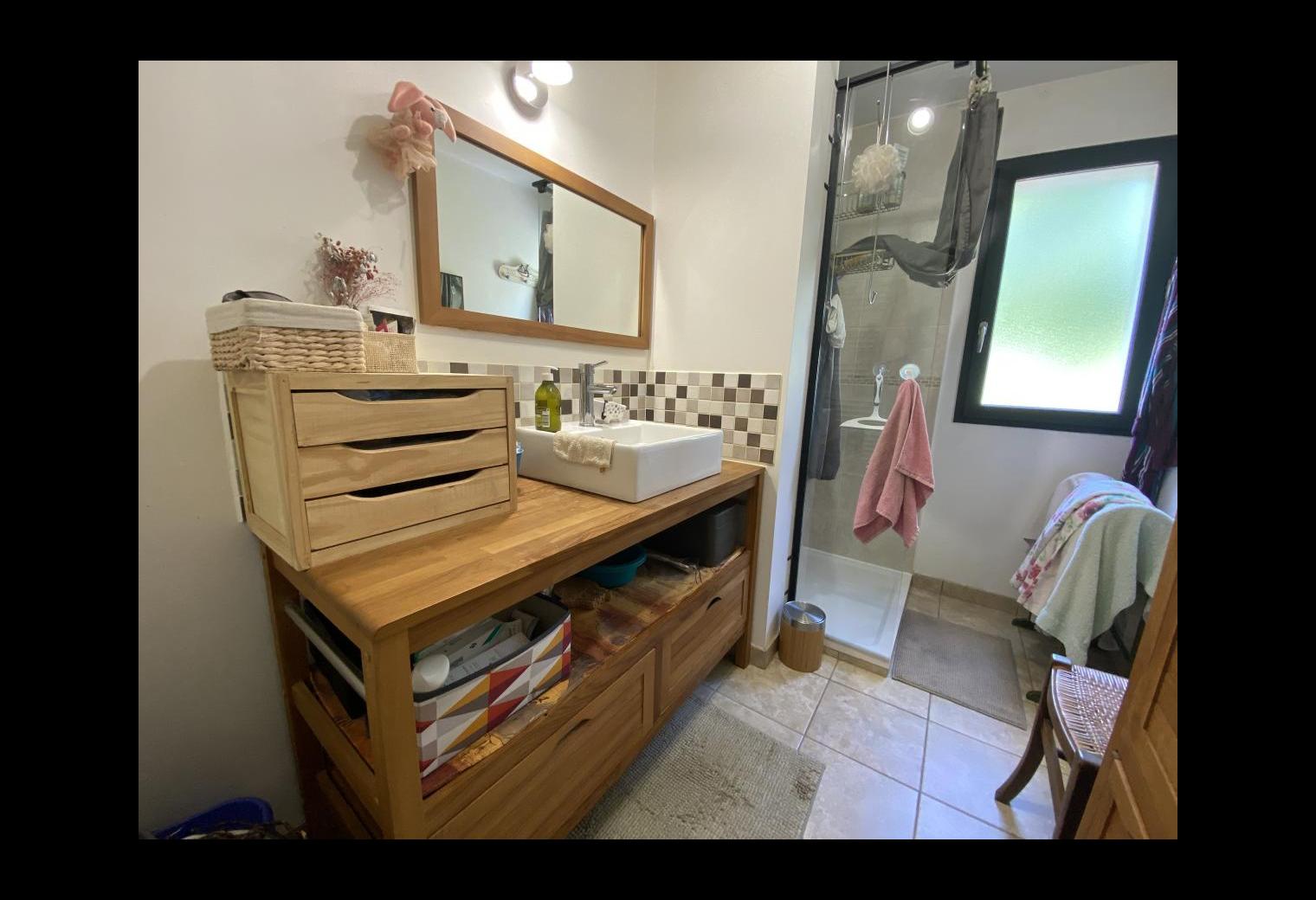 62f5d660-e1cb-436a-bb70-efeb34d4bcf6.jpg