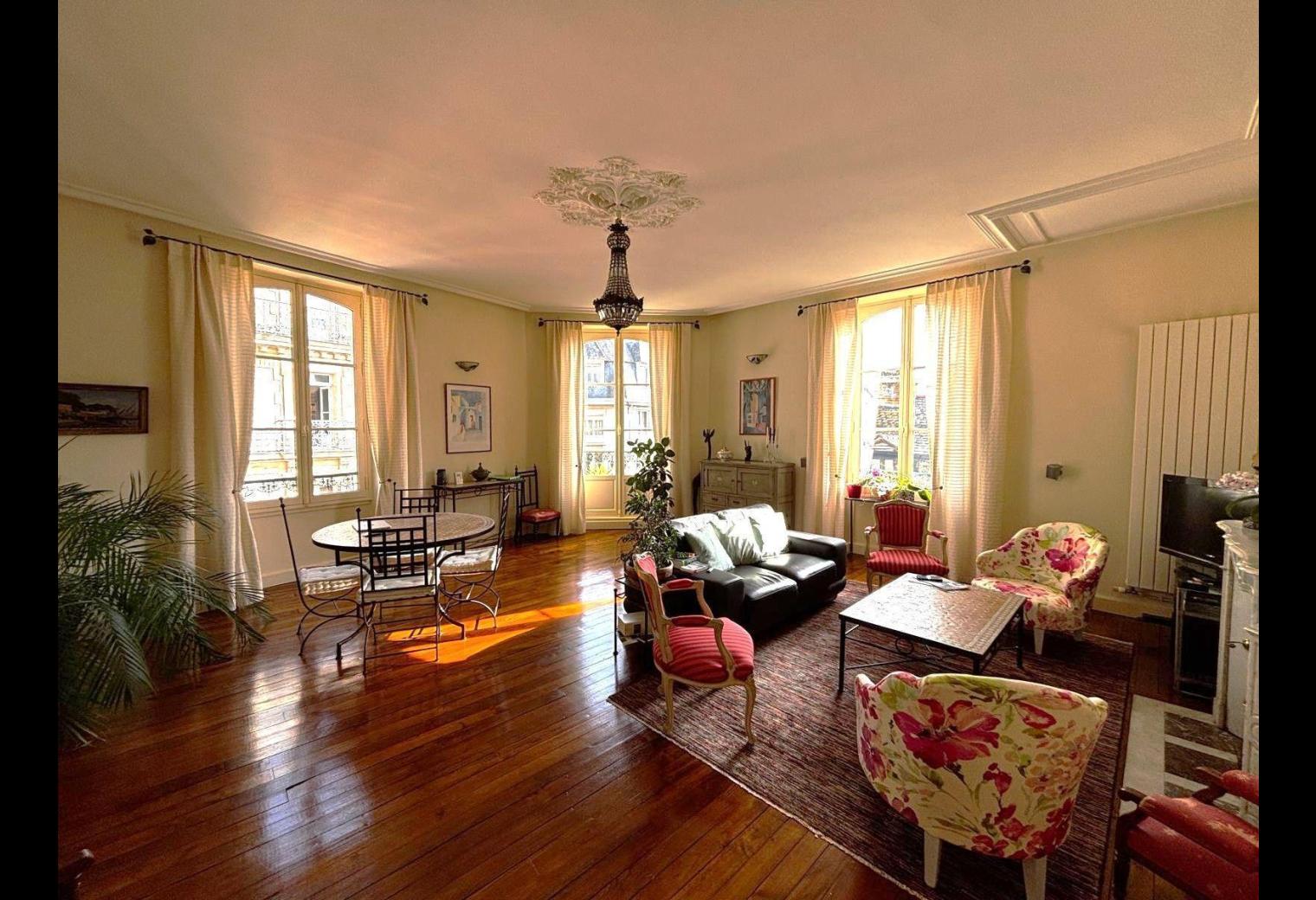 6e1ba803-6816-4bf1-b575-63653be19198.jpg
