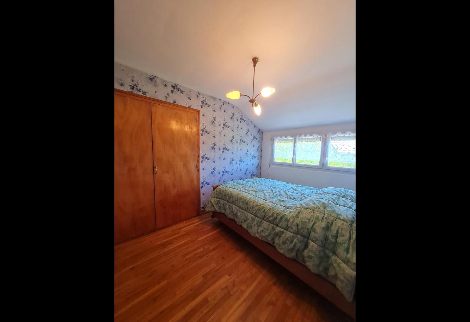 ef79172e-6023-4a39-b0b1-5e02b8bd0839.jpg