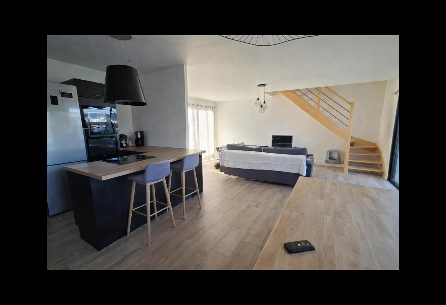 3ecc7c4d-46e1-4850-a155-a48ef1137a64.jpg