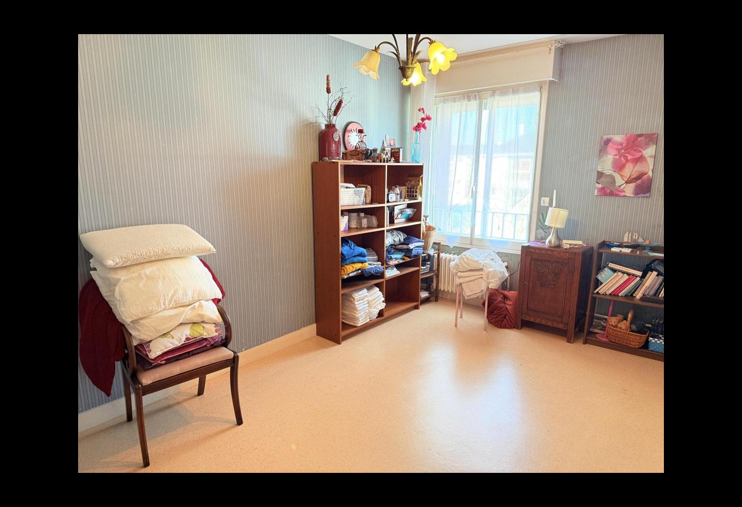 439db9e1-7762-467e-a0db-36b23bbbd47a.jpg