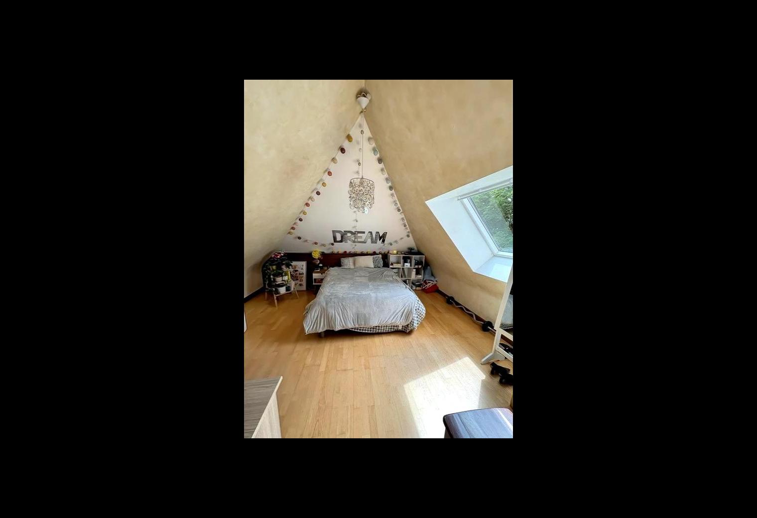 8e1fad30-335e-40df-8b4e-24c07a1c4fd8.jpg