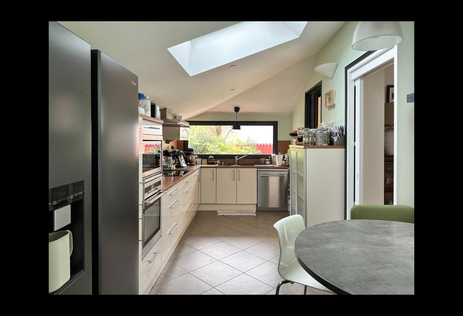c170b67d-761a-4c3c-97f2-660ceb736714.jpg