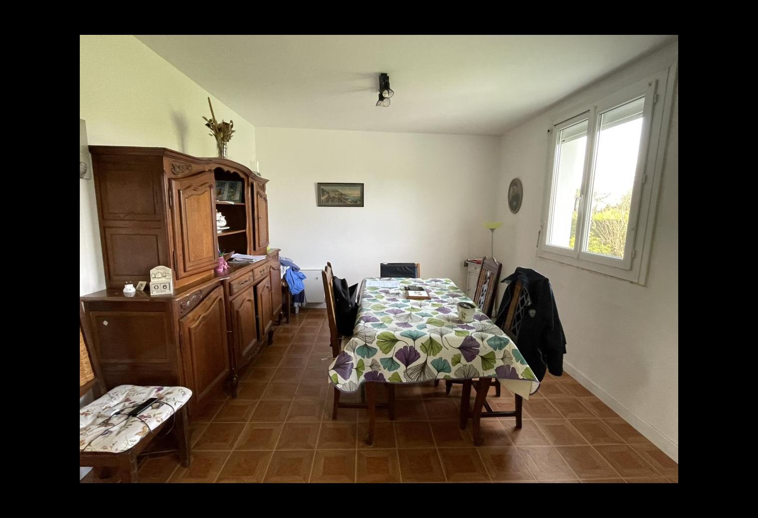 42ac9426-6ec6-4f68-be5a-2cb3d6c7f792.jpg