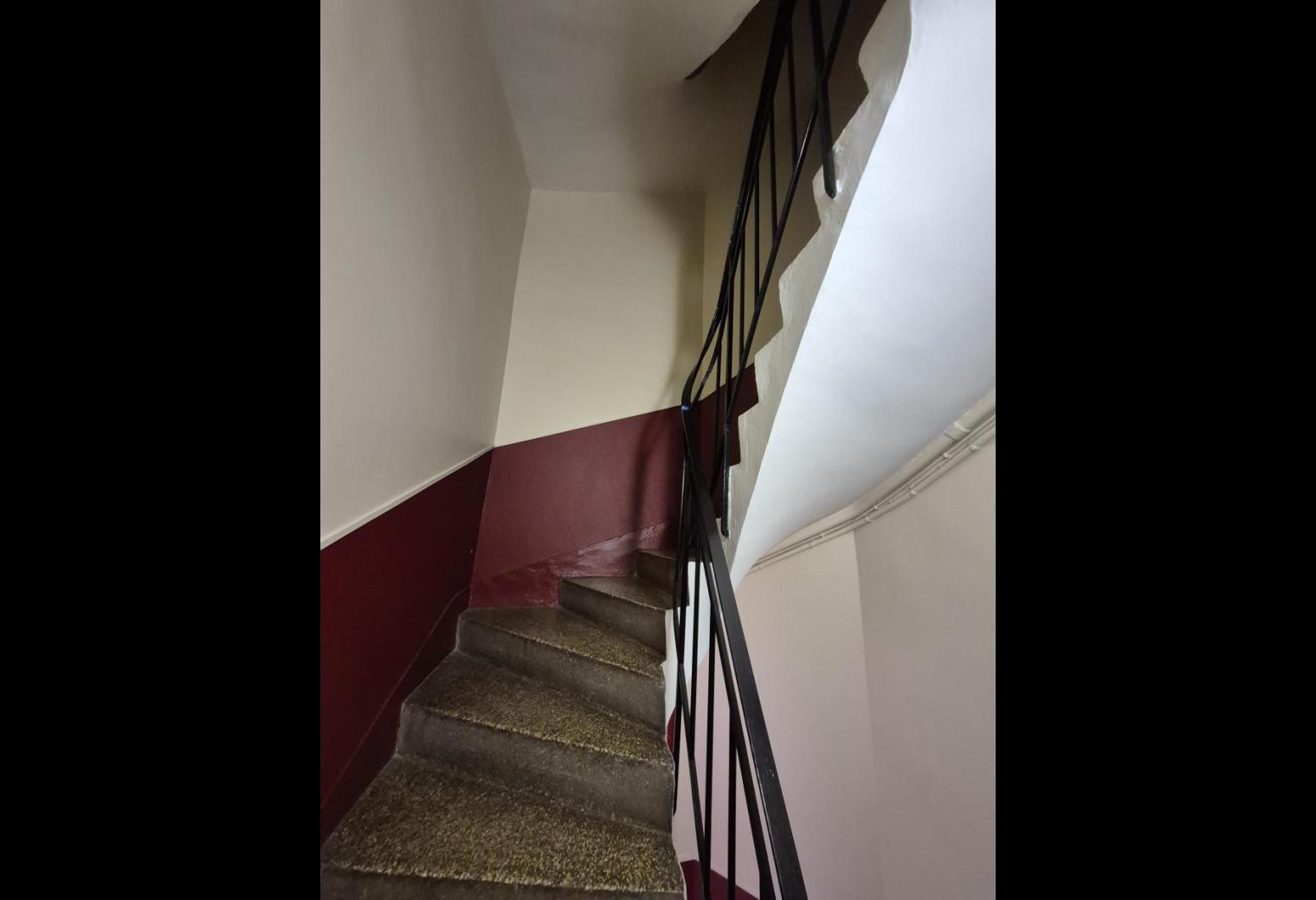 47f5d185-00c0-4d8e-98b4-edd5257eb78c.jpg