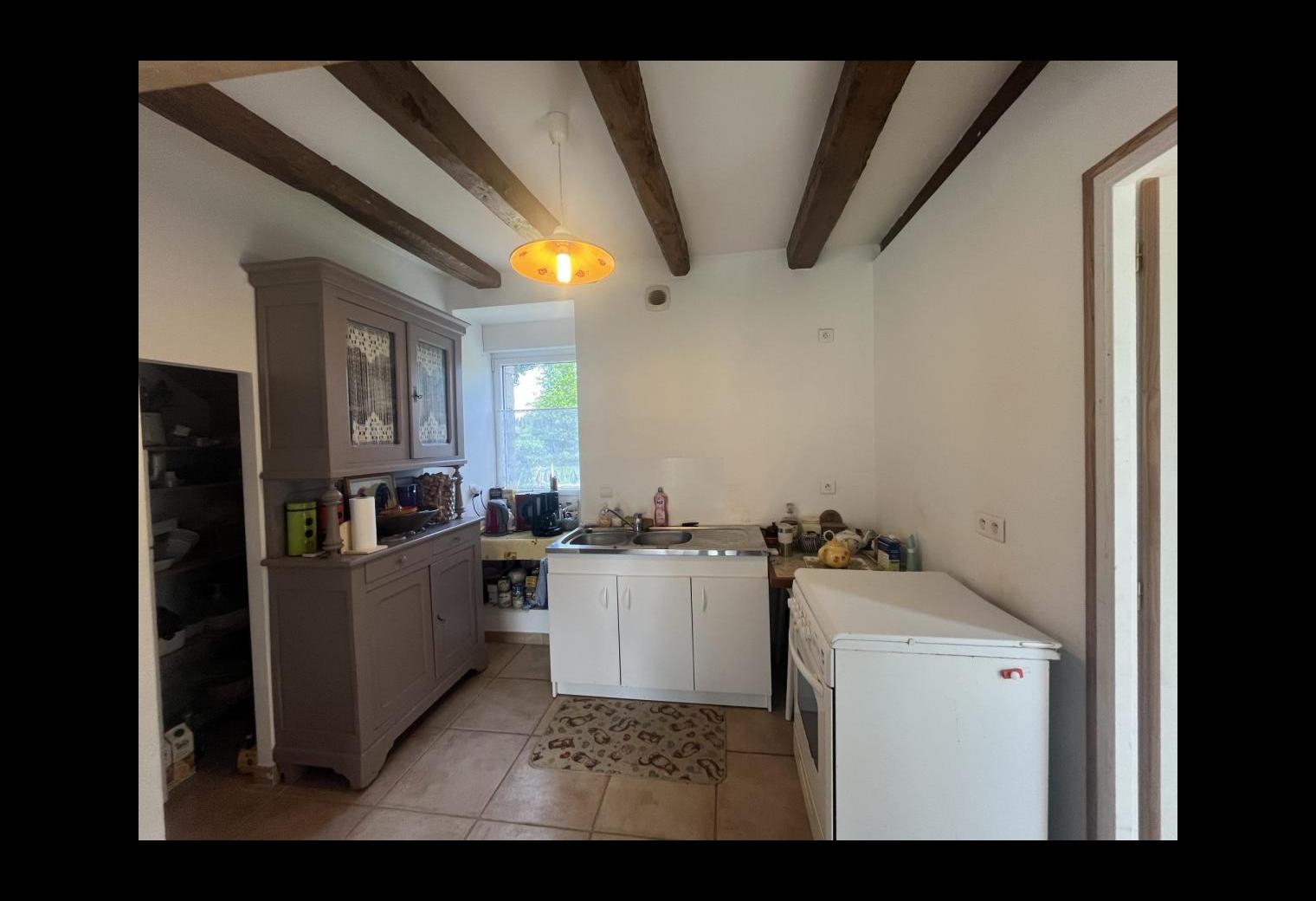 53bd6209-35c5-41aa-8cca-b62e4b05d1a1.jpg
