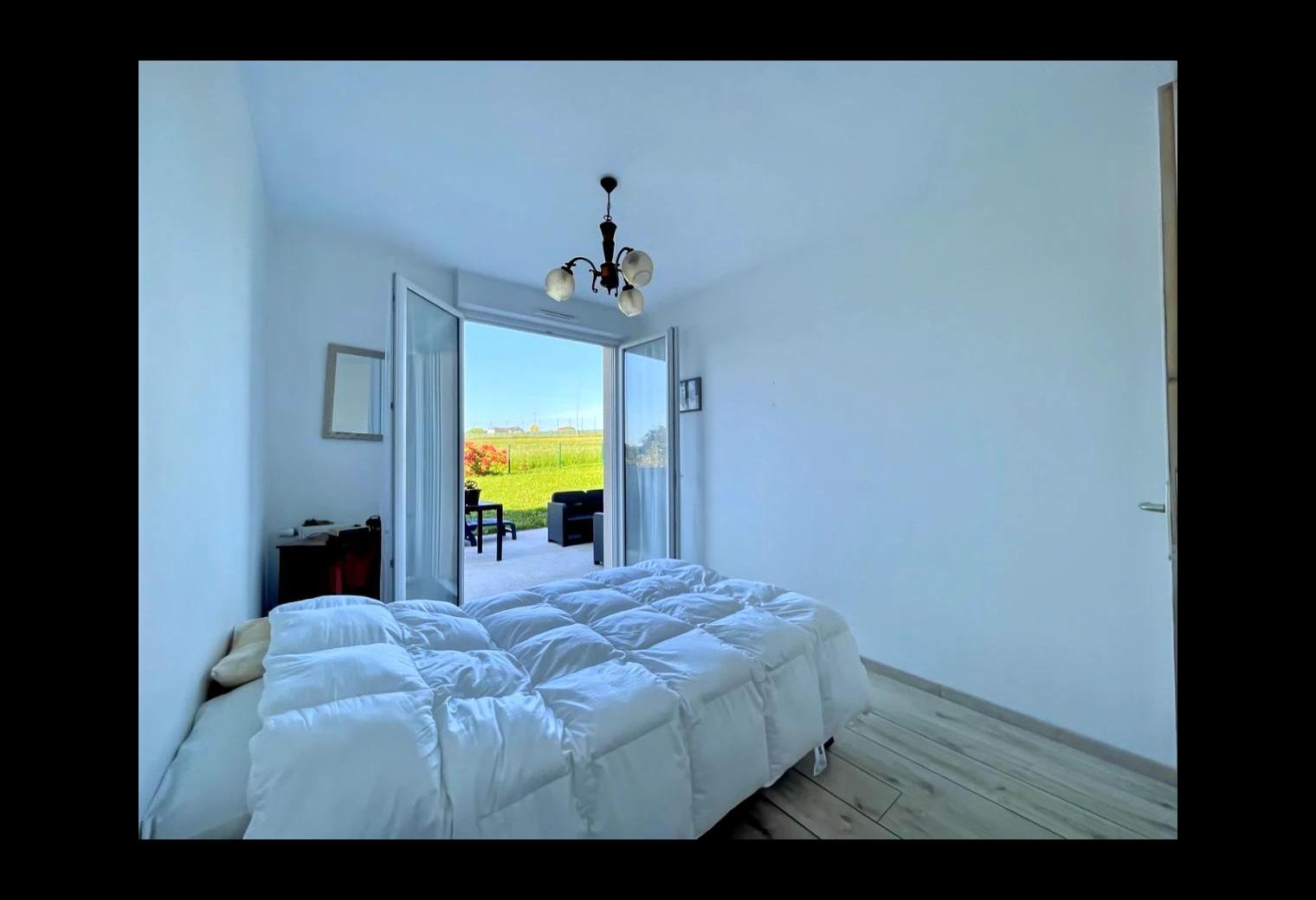 f19809c5-826e-4d3d-99c3-b5a75ffdfbd1.jpg