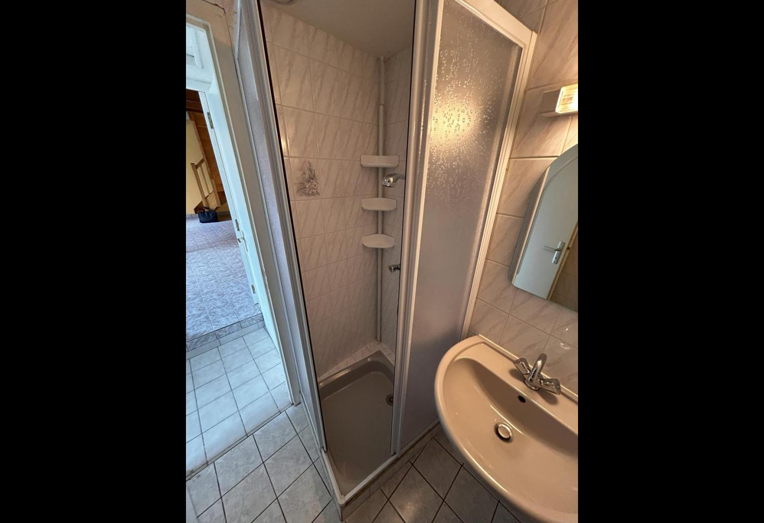 ad68ca69-6396-4418-9030-549916bda524.jpg
