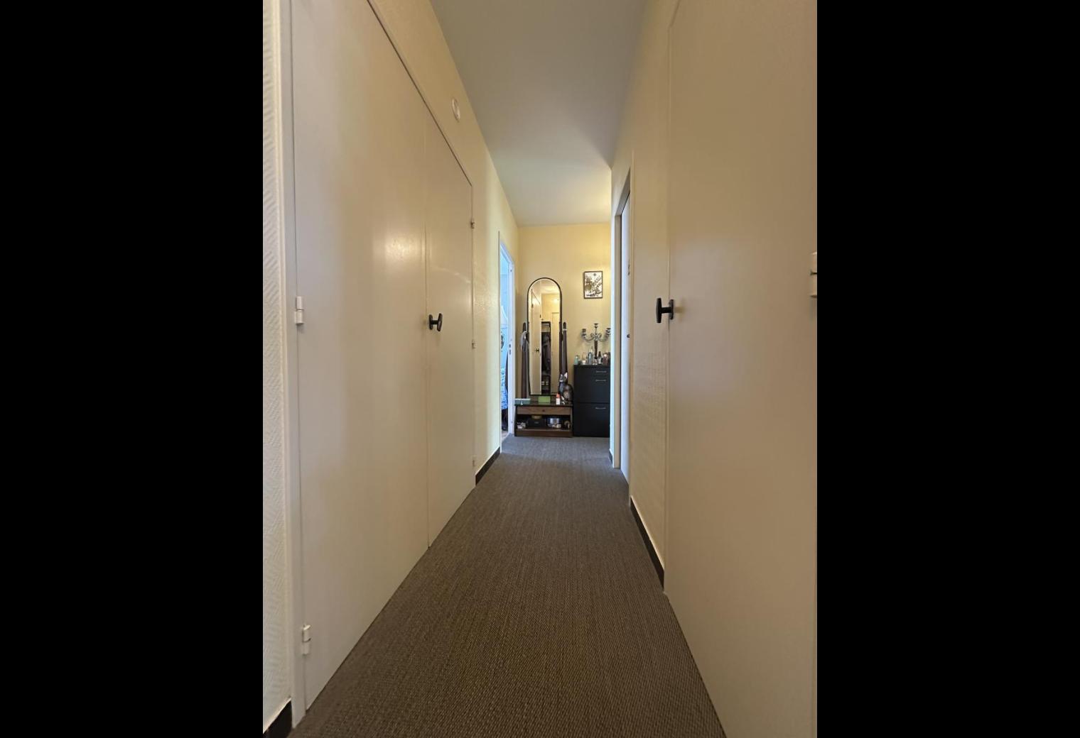 f0357d75-5629-406f-8766-645ce6962aa5.jpg