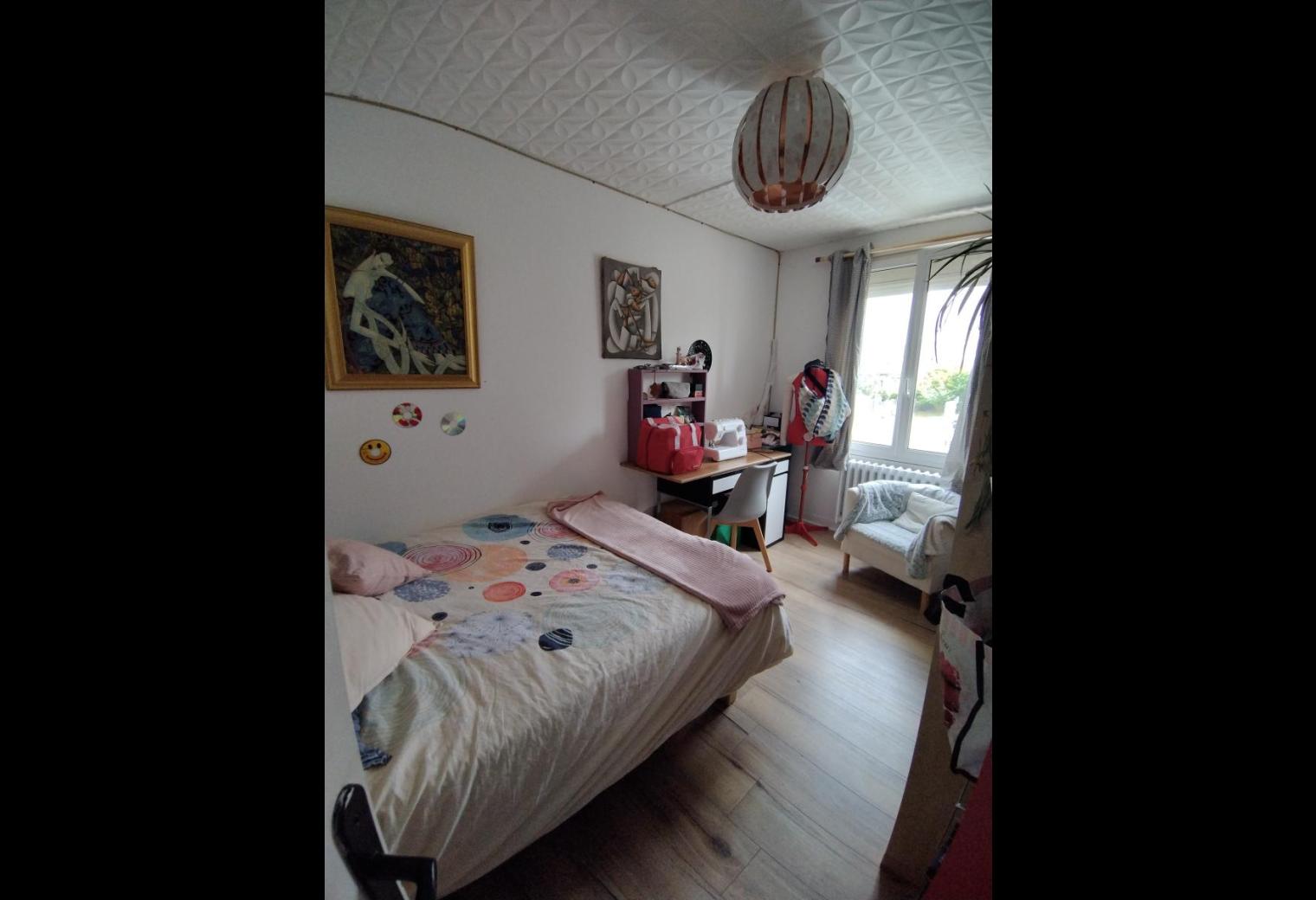 18d6dee7-d10d-45d8-9bc4-7e28d8330e21.jpg