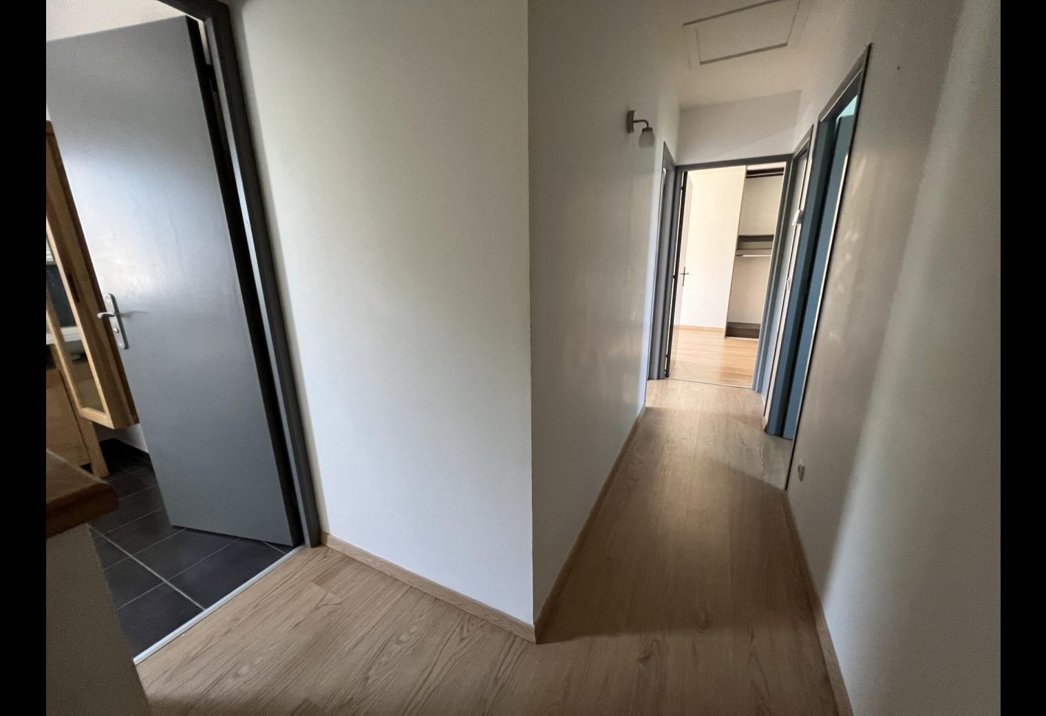 80dc19d9-dfc2-4bed-bd1e-4555f7725f90.jpg