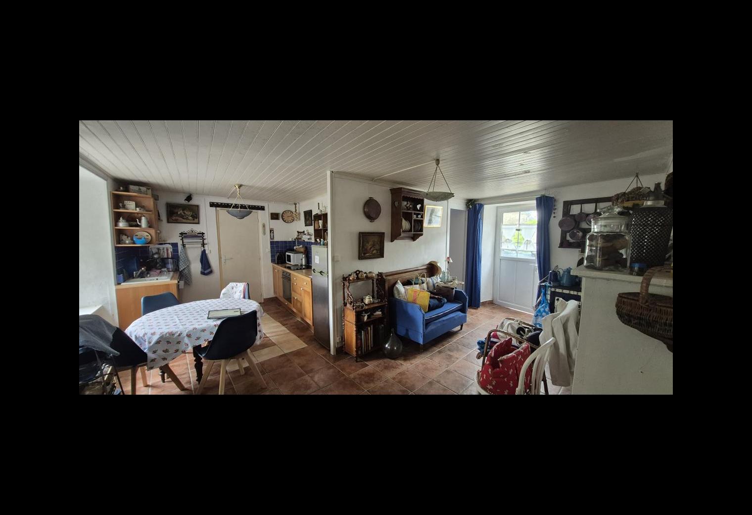 06f0c0b0-84e0-494a-8aff-3bfc2701a0a4.jpg
