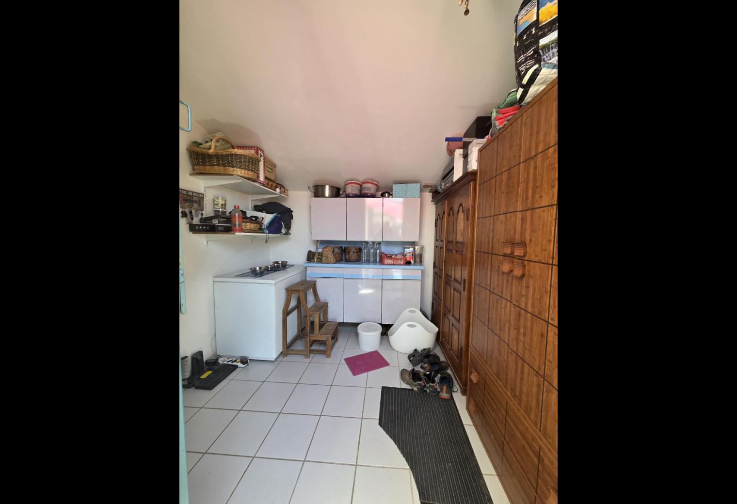 927e6ddc-688a-4607-b469-8a5ff0d1eb84.jpg