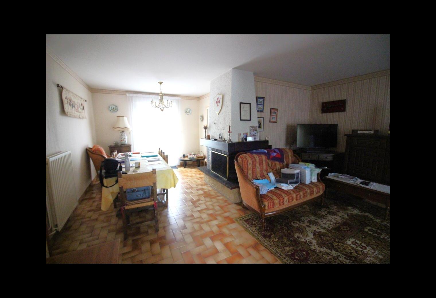 cf035c3c-13ea-44fd-b875-769904be53ae.jpg