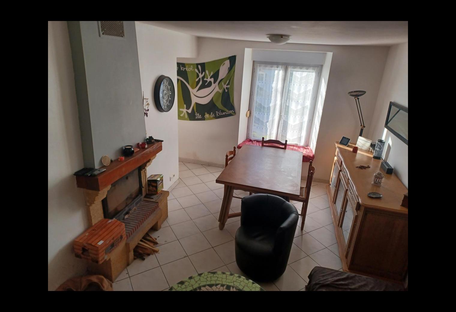 d8631560-9fc0-46b0-8781-d860076669f0.jpg