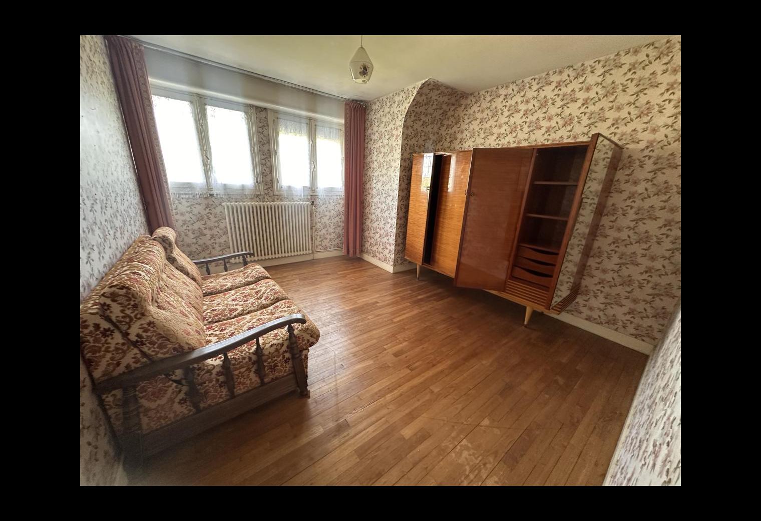 3bd563e5-aebb-4397-9212-7be27a90b16c.jpg