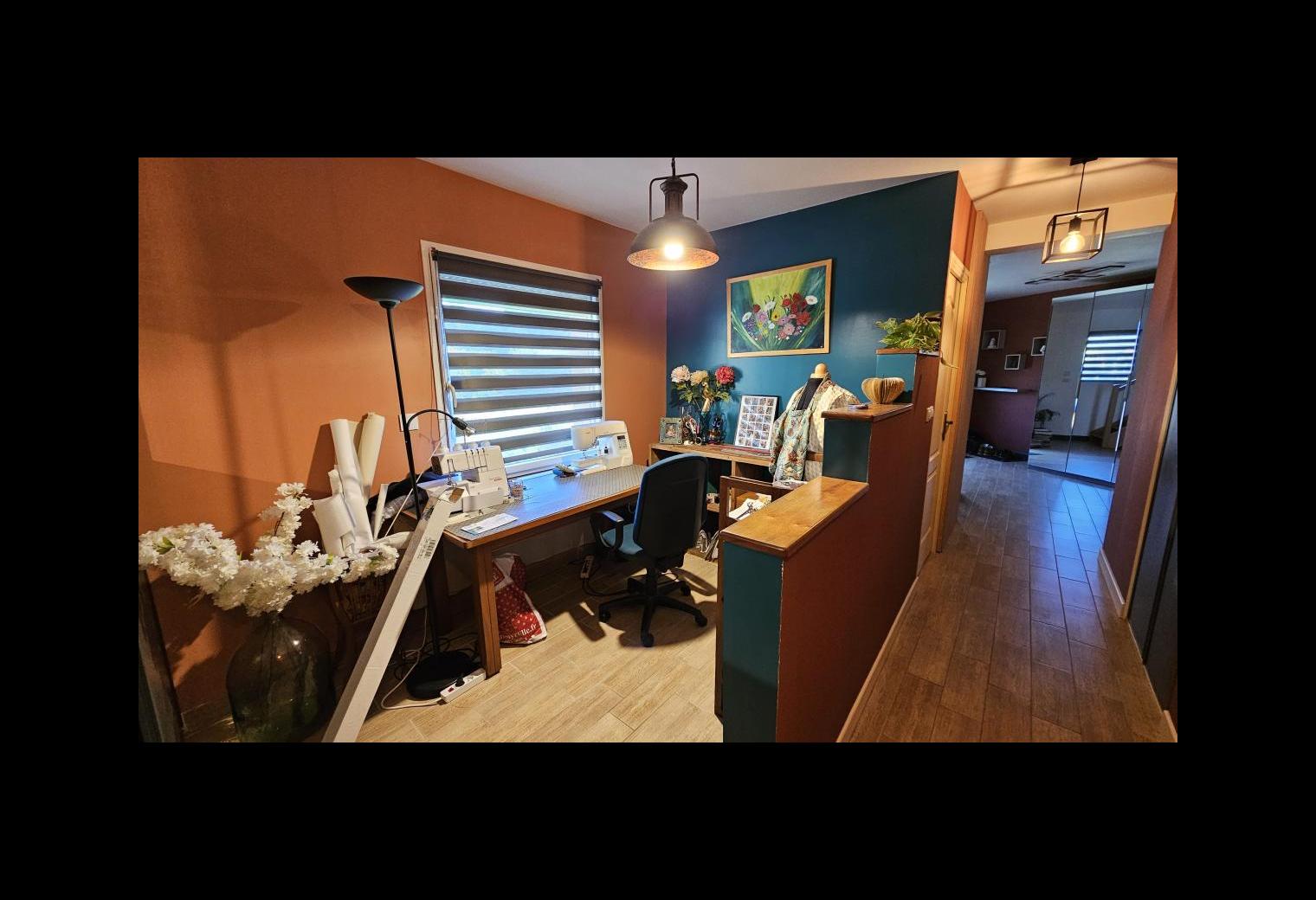 aacd0e62-3957-4455-b0e9-af7bb855c000.jpg